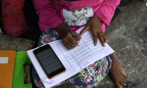 ऑनलाइन शिक्षा में राजधानी दिल्ली के बाद हिमाचल सर्वश्रेष्ठ