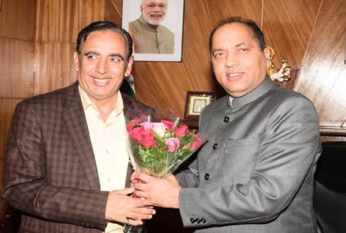 मुख्यमंत्री जयराम ठाकुर से मिले हिमाचल सरकार के मुख्य सचेतक नरेन्द्र बरागटा,कईं मुद्दों पर की चर्चा