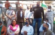 कृषि कानून के विरोध में प्रदेश कांग्रेस का उपायुक्त कार्यालय के बाहर धरना प्रदर्शन