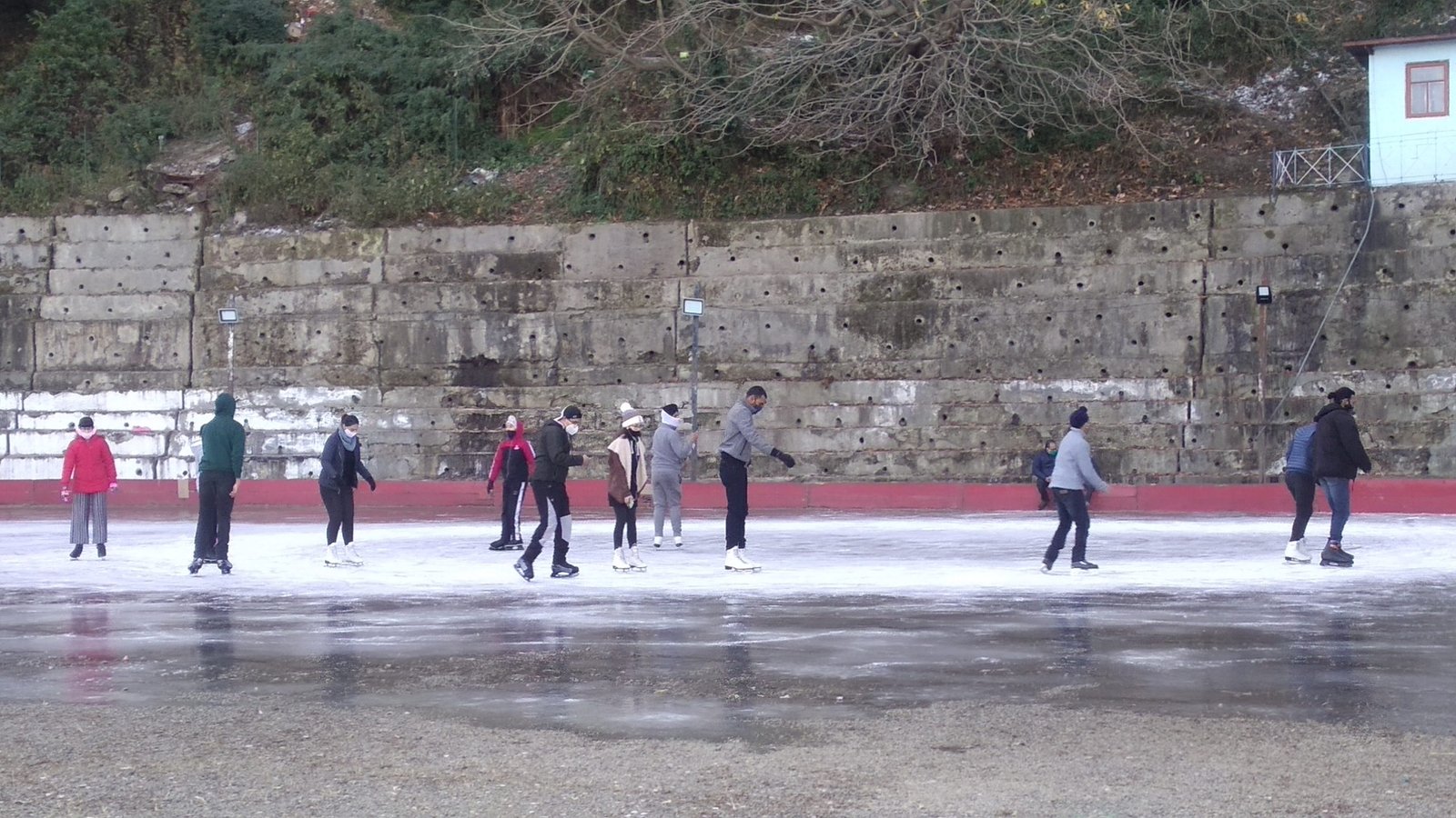 आईस स्केटिंग रिंक में आज से शुरू हो जाएगा शाम का सैशन, ट्रायल सफल