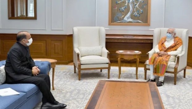 पीएम मोदी से मिले जयराम ठाकुर, 3 साल के जश्न पर शामिल होने का दिया न्योता