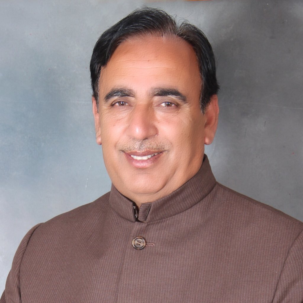 मुख्य सचेतक नरेंद्र बरागटा और भाजपा आईटी विभाग संयोजक चेतन बरागटा ने राम मंदिर निर्माण के लिए दिए 1-1 लाख रुपए