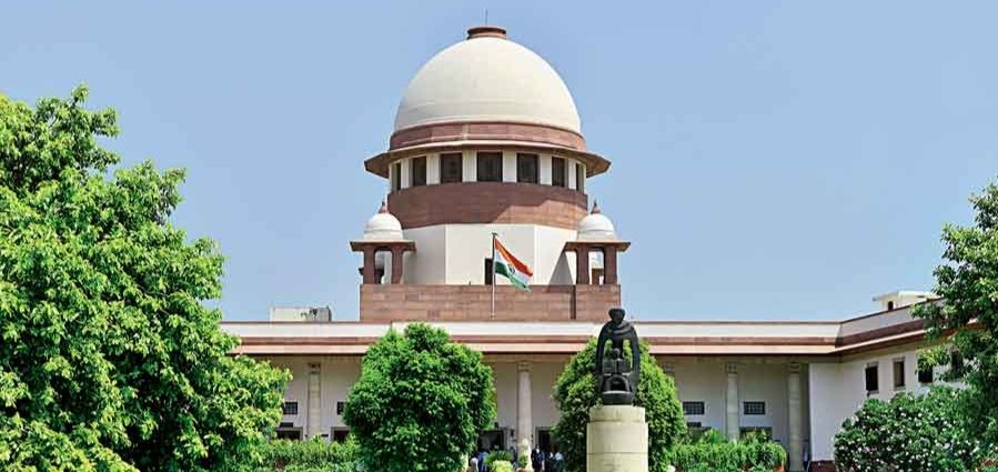 सुप्रीम कोर्ट ने केंद्र और राज्य सरकारों को दी लॉकडाउन पर विचार करने की सलाह।