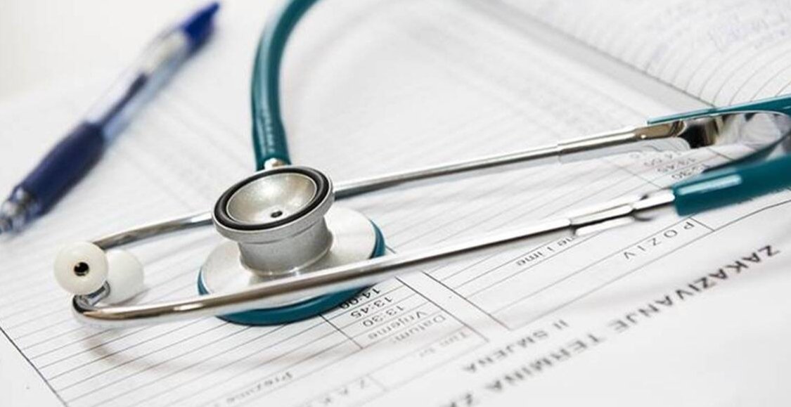 अब राज्य सरकार ने कोविड ड्यूटी पर तैनात किए जाने वाले मेडिकल छात्रों का मानदेय बड़ाया, पूर्व में कम मानदेय दिए जाने को लेकर हुई थी किरकिरी।