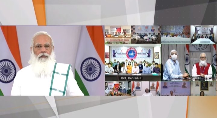 क़रीब 100 बिलियन डॉलर के वैश्विक खेल बाज़ार में भारत की हिस्सेदारी सिर्फ डेढ़ बिलियन डॉलर, इस स्थिति को बदलना बेहद ज़रूरी : प्रधानमंत्री