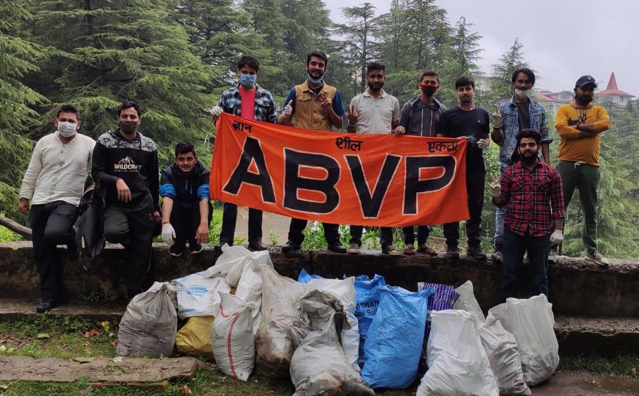 अभाविप स्वामी विवेकानंद नगर इकाई ने समरहिल में सफाई अभियान चला कर मनाया 73वा स्थापना दिवस