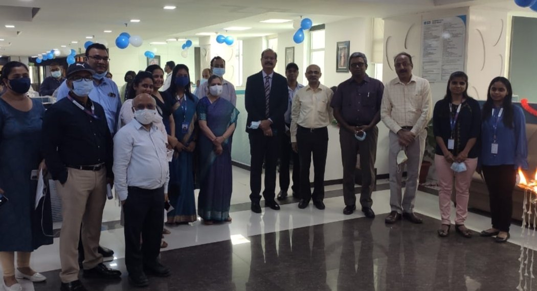 SBI के cag ब्रांच के जनरल मैनेजर एस एस बिरदी ने भी अपनी टीम के साथ दीप प्रज्वलन कर मनाया SBI का स्थापना दिवस