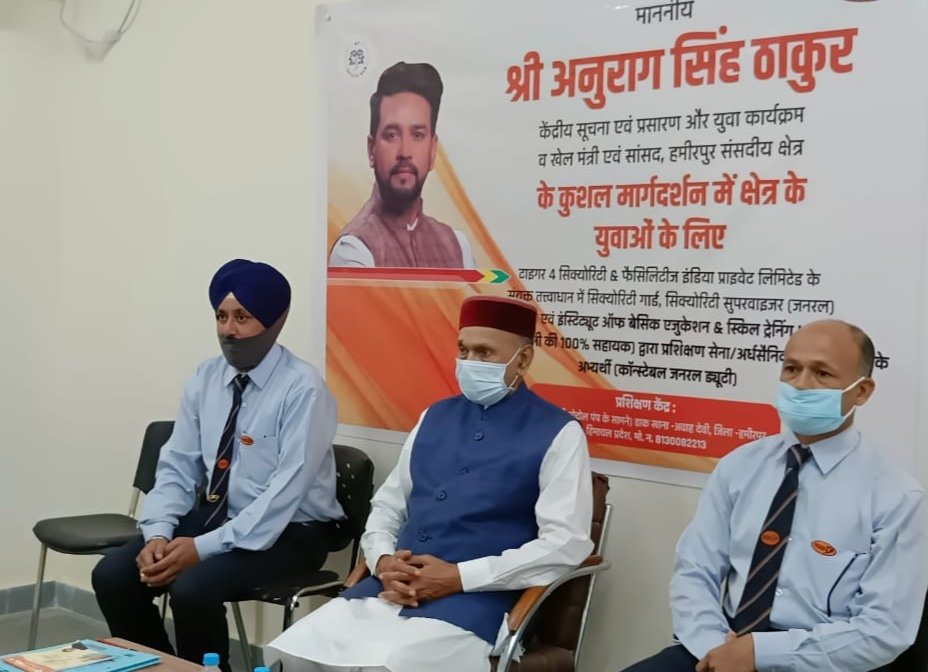 प्रयास संस्था के प्रयास से टाइगर फ़ॉर सेक्युरिटी लिमिटेड द्वारा 18 युवाओं के दूसरे बैच का प्रशिक्षण पूरा
