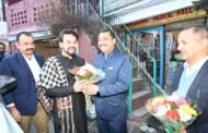 केंद्रीय मंत्री अनुराग ठाकुर का भाजपा मुख्यालय पहुंचने पर हुआ ज़ोरदार स्वागत 