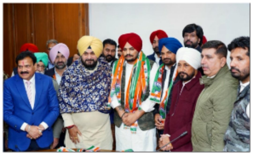 पंजाबी गायक सिद्धू मूसेवाला कांग्रेस में शामिल, लड़ सकते है विधानसभा चुनाव