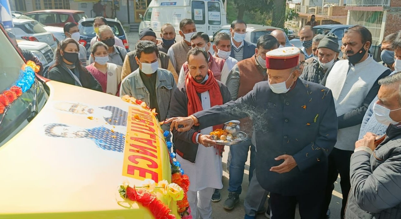 प्रेम कुमार धूमल ने टौणीदेवी सिविल अस्पताल में किया सांसद मोबाइल स्वास्थ्य सेवा का शुभारंभ