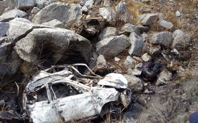 किन्नौर : 300 मीटर गहरी खाई में गिरी कार, 3 लोगों की मौके पर मौत