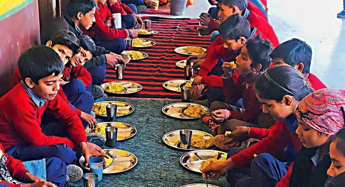 हिमाचल के सरकारी स्कूलों में 2 मार्च से पकेगा मिड-डे मील, कोविड प्रोटोकॉल का करना होगा पालन