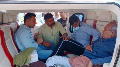 पूर्व केंद्रीय मंत्री पंडित सुखराम की हालत नाजुक, वेंटिलेटर पर किया शिफ्ट