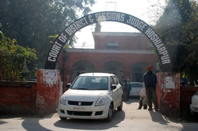 लॉरेंस बिश्नोई का होशियारपुर पुलिस द्वारा लिया गया  3 दिन का रिमांड आज खत्म रिमांड खत्म होने के बाद आज कोर्ट में किया गया पेश।