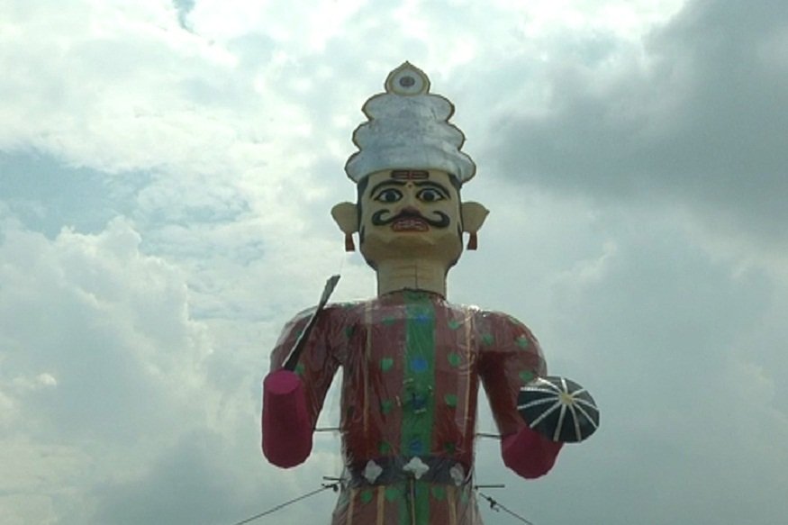 हिमाचल: बद्दी के दशहरा मैदान में धमाका, पुतलों में रखे बारूद को लगी आग