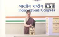 दो दशक बाद कांग्रेस अध्यक्ष पद के लिए वोटिंग जारी, 19 अक्टूबर को घोषित होगा गैर-गांधी अध्यक्ष