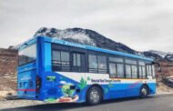 पर्यावरण बचाने और डीजल, पेट्रोल की खपत कम करने के लिए सरकार अब सिर्फ इलेक्ट्रिक वाहनों की ही करेगी खरीद