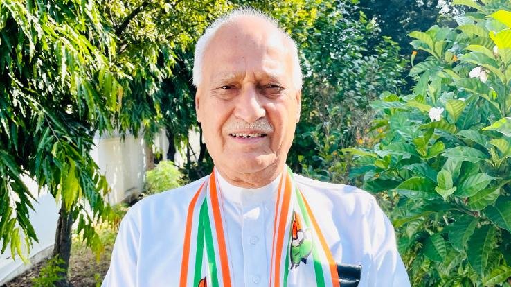 विधायकों को शपथ दिलाएंगे चंद्र कुमार, शीतकालीन सत्र के दौरान प्रोटेम स्पीकर की निभाएंगे भूमिका