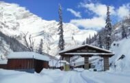मनाली-लेह राष्ट्रीय राजमार्ग स्थानीय लोगों के लिए बहाल, सोलंग में सैलानियों की भीड़