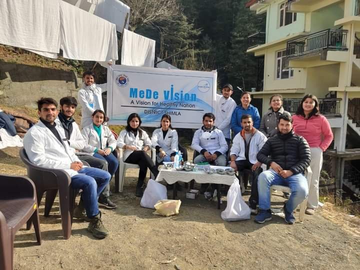 मेडिविजन शिमला ने चलाया  अनाडेल धोबी घाट मे डेंटल अवेयरनेस कैम्प।