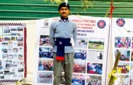 संजौली महाविद्यालय के एनएसएस स्वयंसेवी हर्ष ठाकुर ने कर्तव्य पथ पर राष्ट्रपति को दी सलामी।