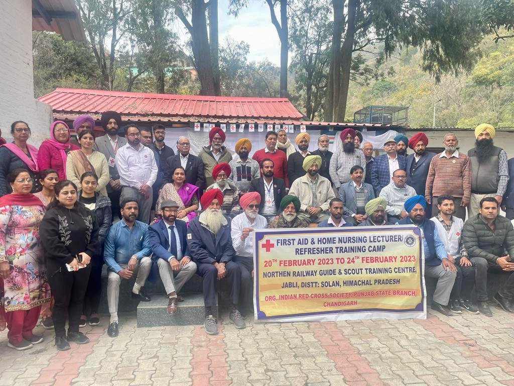 रेड क्रॉस सोसाइटी(पंजाब)ब्रांच चंडीगढ़ द्वारा सोलन में फस्ट एड एवं लेक्चरर रिफ्रेशर प्रशिक्षण शिविर का आयोजन।