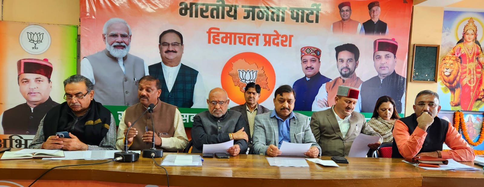भाजपा का नगर निगम शिमला को लेकर मंथन, कार्यकर्ताओं को अविनाश राय खन्ना और संजय टंडन का मार्गदर्शन प्राप्त हुआ