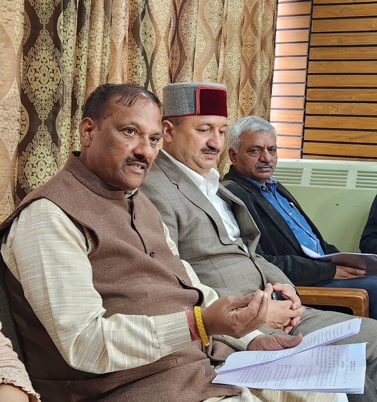 फ्रॉड वोट बना रही कांग्रेस