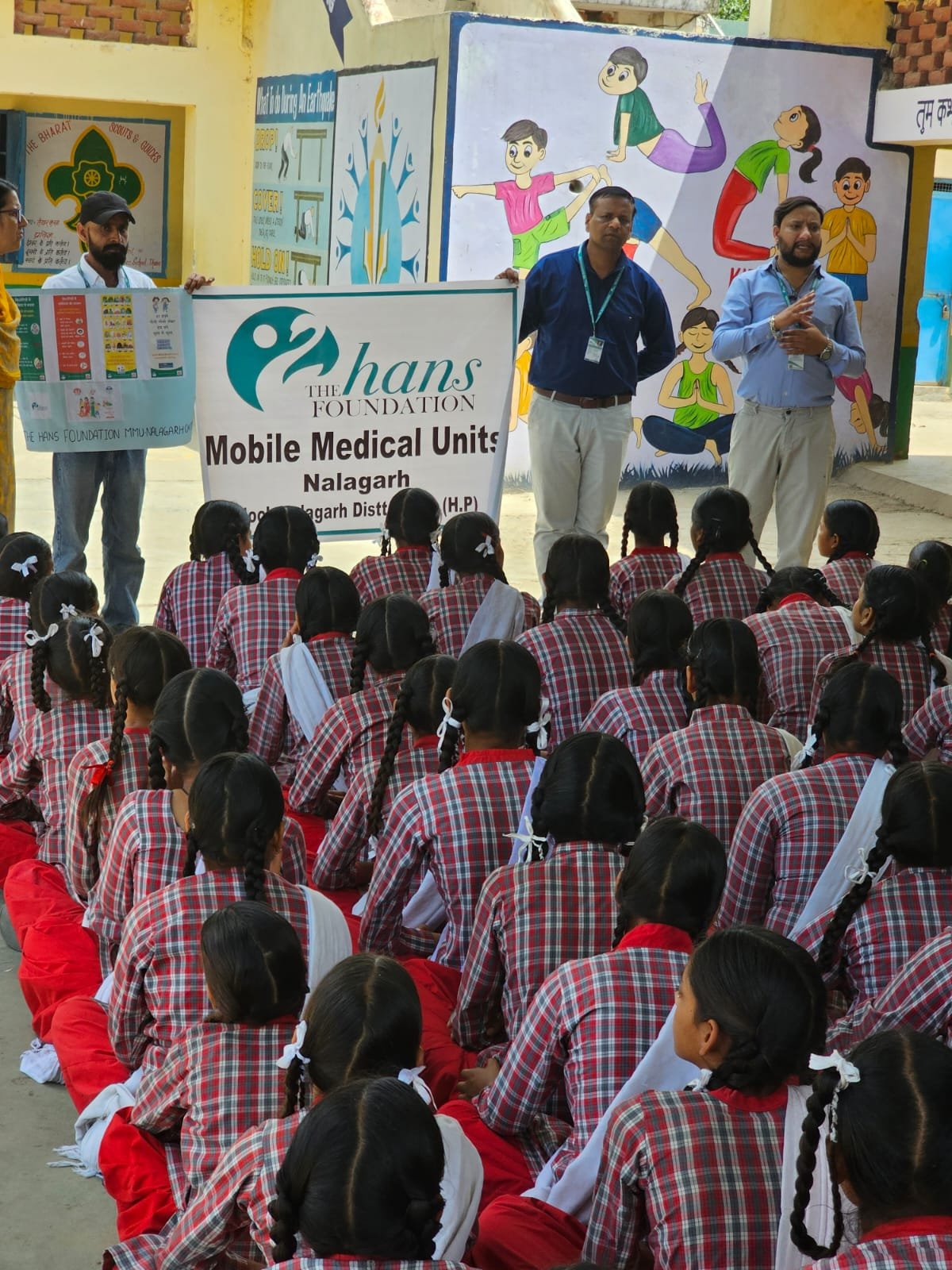 बद्दी के थाना स्कूल में मुफ्त चेकअप,147 किशोरियों की मुफ्त जांच