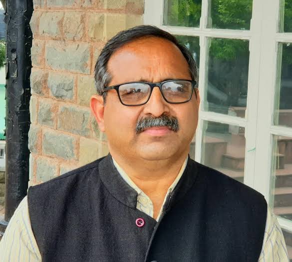 रणधीर शर्मा का आरोप : कांग्रेस सरकार शराब माफिया के दबाव में कर रही काम