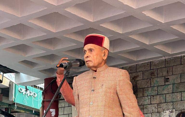 जो काम करते हैं उनको गारन्टी देने की जरूरत नहीं पड़ती : धूमल