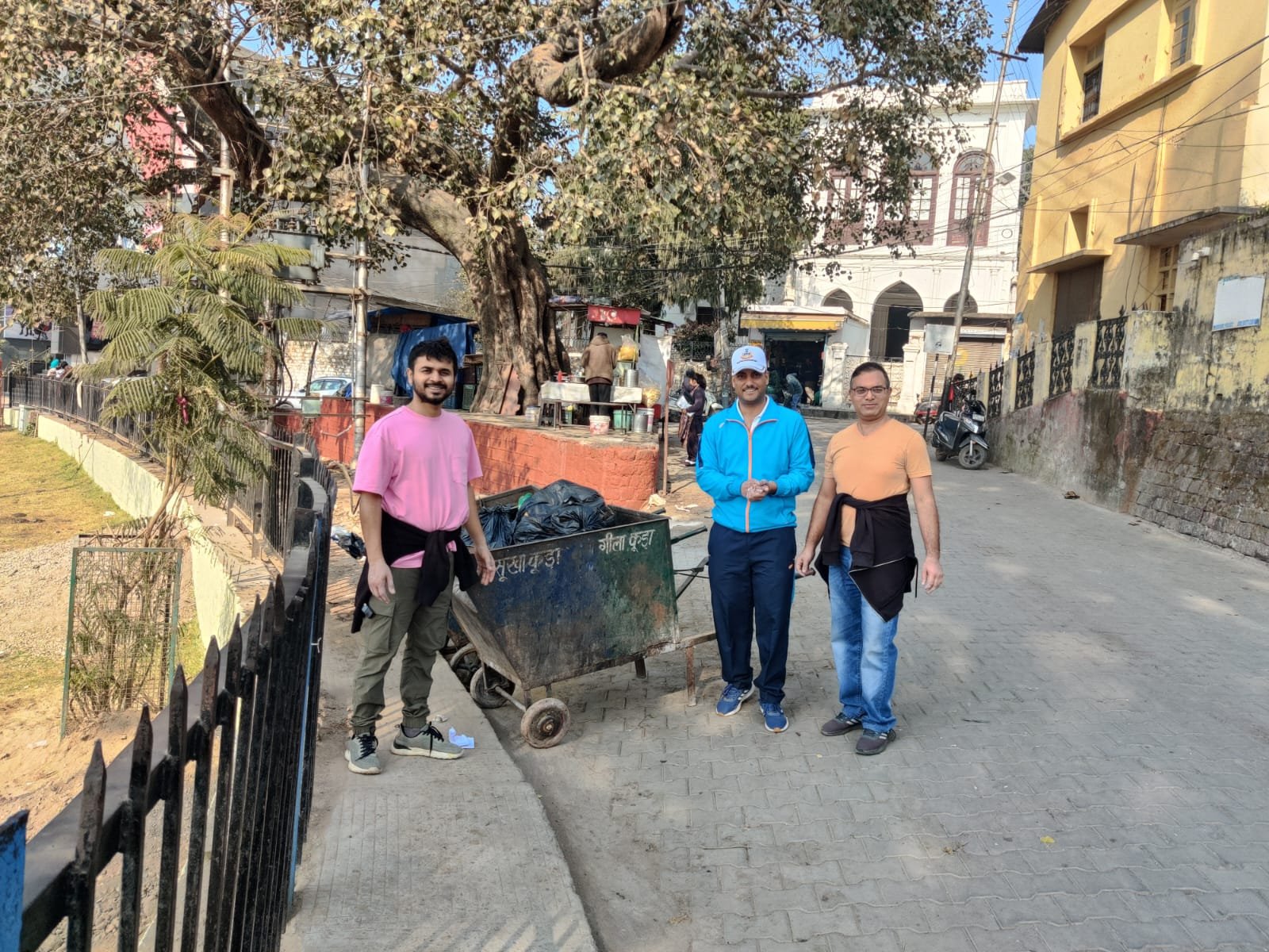 नहान मेडिकल कॉलेज के डॉक्टर्स व डीएसपी नहान ने, राम मंदिर प्राण प्रतिष्ठा पर विशेष मुहिम के चलते चलाया सफाई अभियान