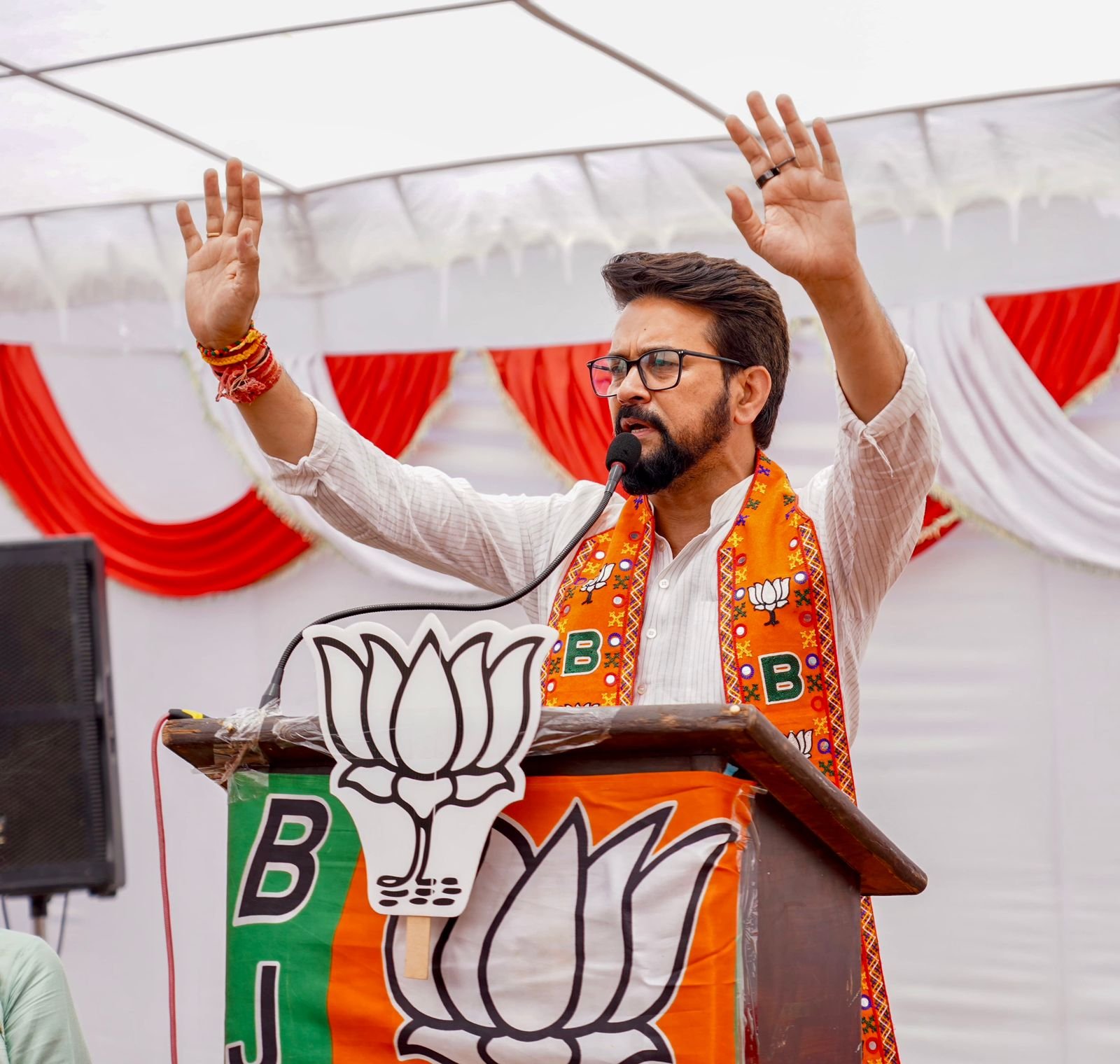 जल-थल-नभ में कांग्रेस के घोटालों और दलाली की लंबी लिस्ट: अनुराग ठाकुर