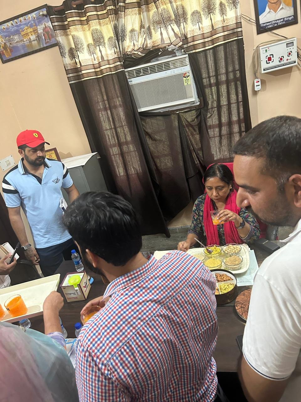 कैबिनेट मंत्री डा.बलजीत कौर ने अचानक दौरा कर की बच्चों और गर्भवती महिलाओं के खाने की गुणवत्ता जांच