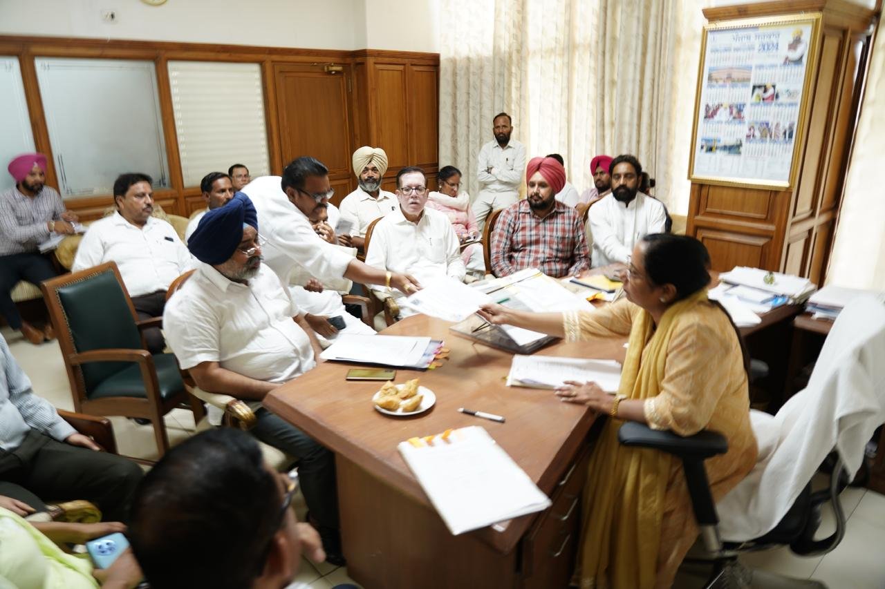 डा. बलजीत कौर ने ऐट्रोसिटी एक्ट लागू करने के लिए की उच्च- स्तरीय मीटिंग