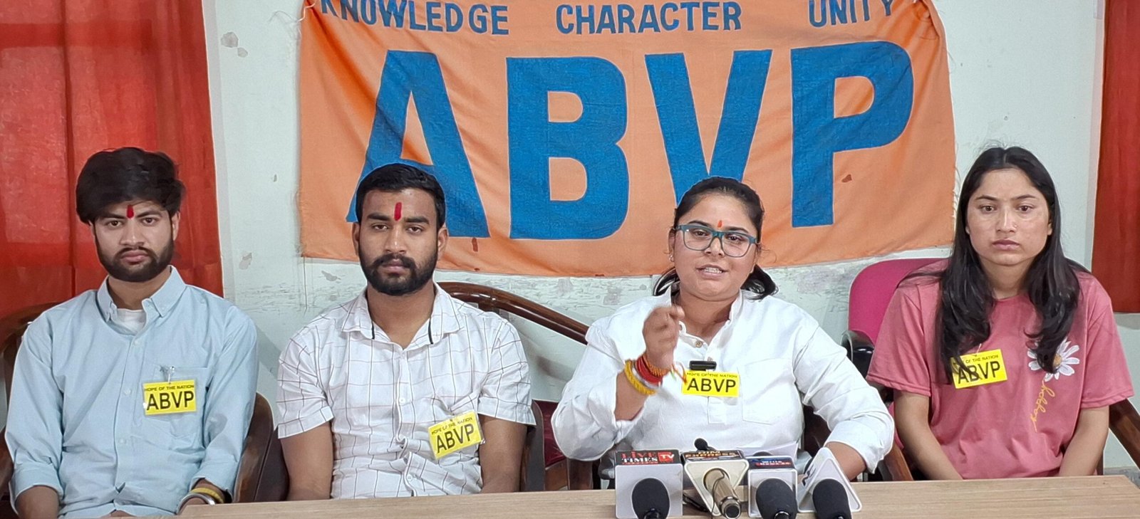 भारतीय सेना की हर तरह से सहयोग करने को तैयार - अ•भा•वि•प•