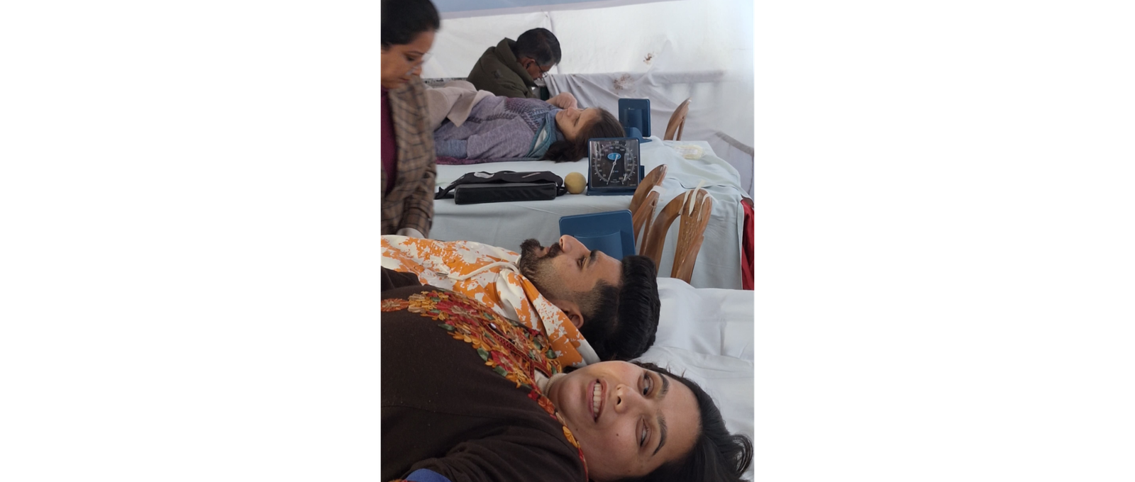 दृष्टिबाधित असिस्टेंट प्रोफेसर डॉ. मुस्कान व प्रतिभा ठाकुर ने गुरु तेगबहादुर की स्मृति दिवस पर किया  रक्तदान