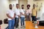 युवाओं के सपनों को मिलेगी उड़ान, वरुण विक्की ने लाइब्रेरी को दीं UPSC तैयारी की किताबे