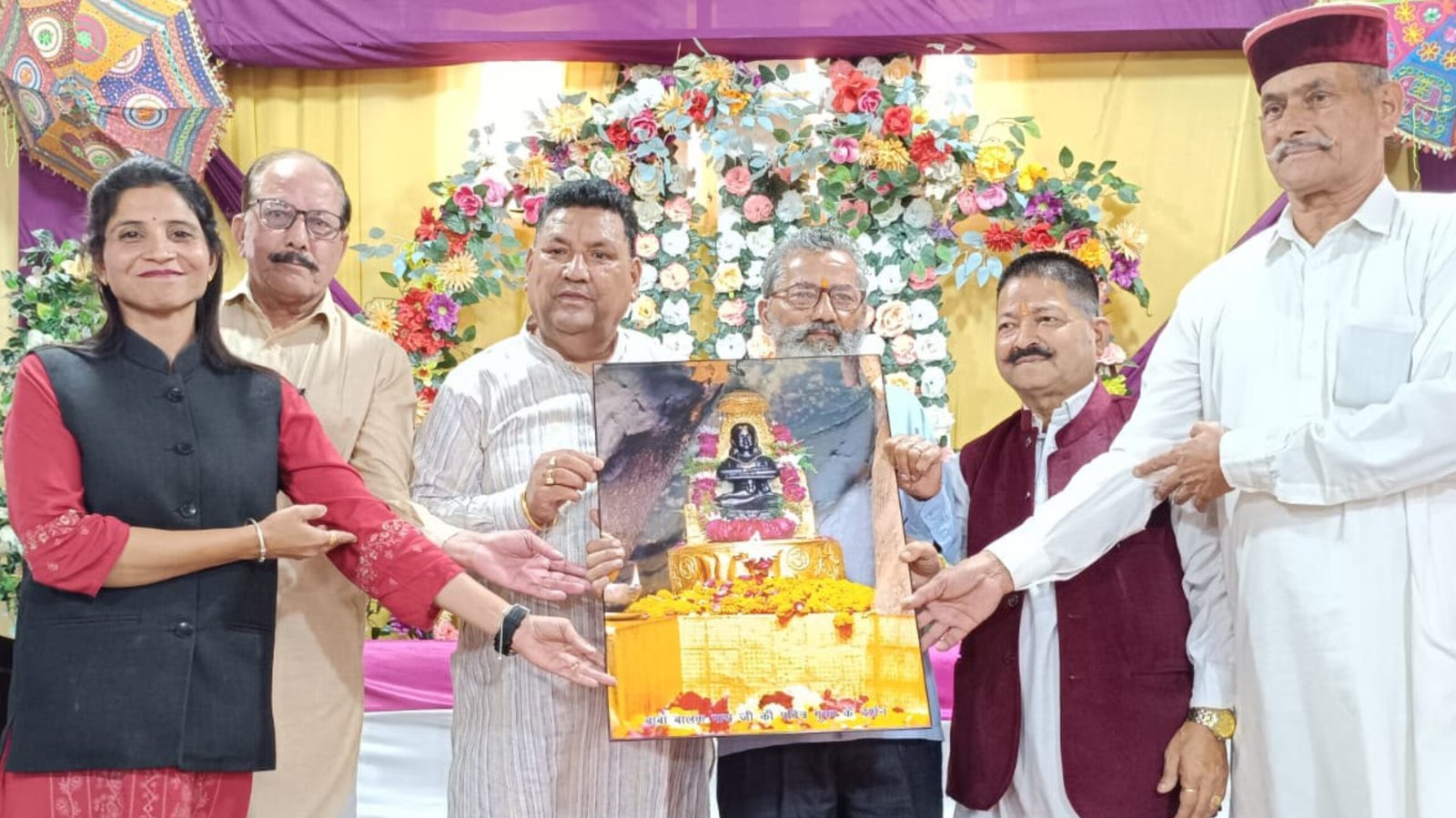 सम्मान समारोह / भाजपा शक्ति प्रदर्शन ? ब्लॉक चेयरमैन के सम्मान में भोटा में जुटे वरिष्ठ भाजपा कार्यकर्ता